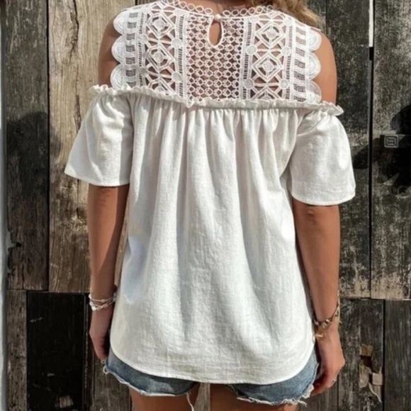 Boho White Lace Cold Shoulder Puff Sleeve Blouse - Picture 3 of 5